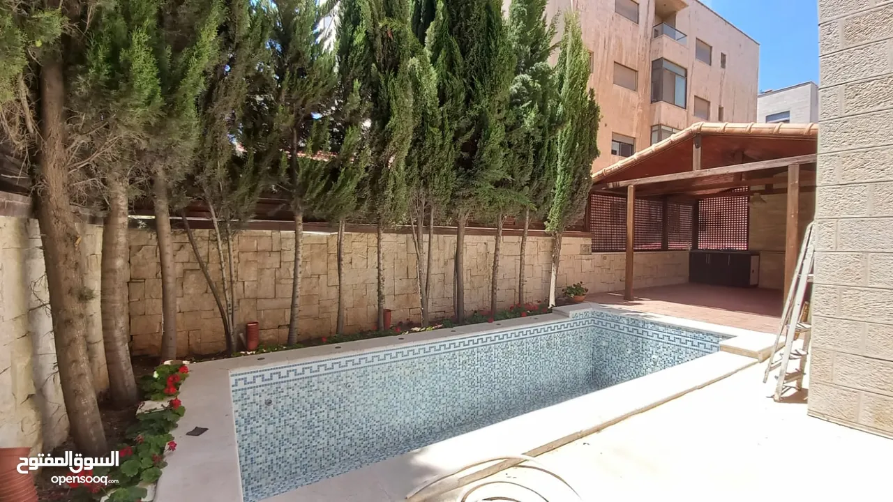 شقة غير مفروشة للايجار في عبدون  ( Property 37810 ) سنوي فقط