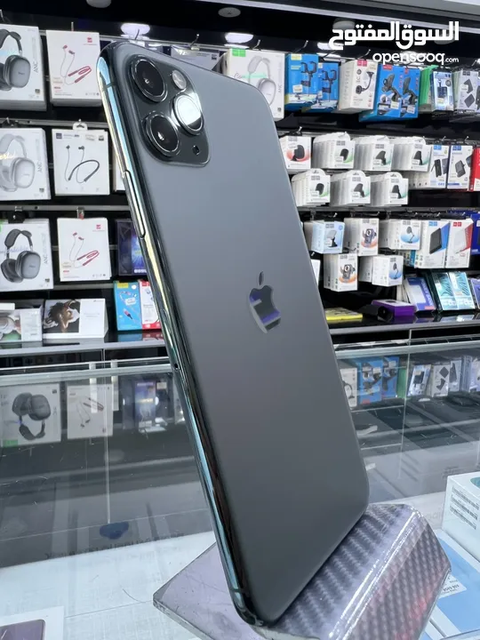 iPhone 11 Pro Max Used (256 GB)  ايفون 11 برو ماكس (256) حيجا  مستعمل بحالة ممتازة مش مفتوح او مصلح