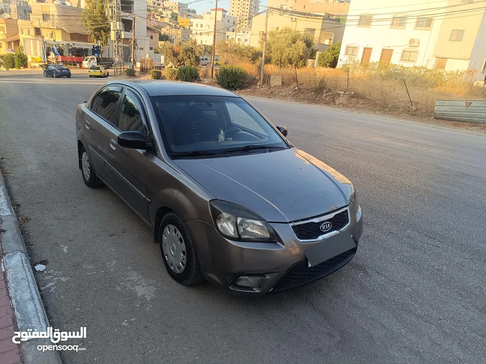 كيا ريو 2011 نخب اول اتومات بنزين اجار