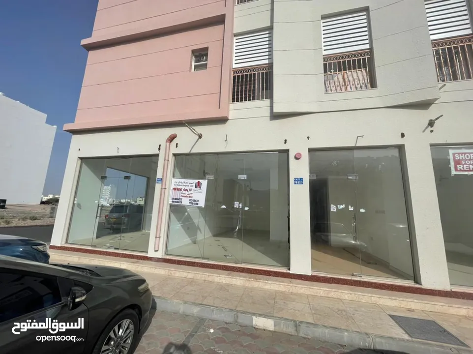 محلات للإيجار 3 اشهر مجانية في العامرات Shops for rent with a 3 month