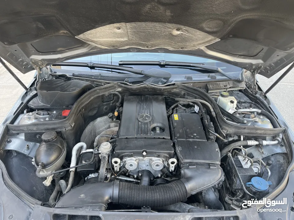Mercedes C200  بانوراما موديل 2009 عرفتها بدون اي عيوب  السيارة مالك واحد فقط وارد شركة غرغور