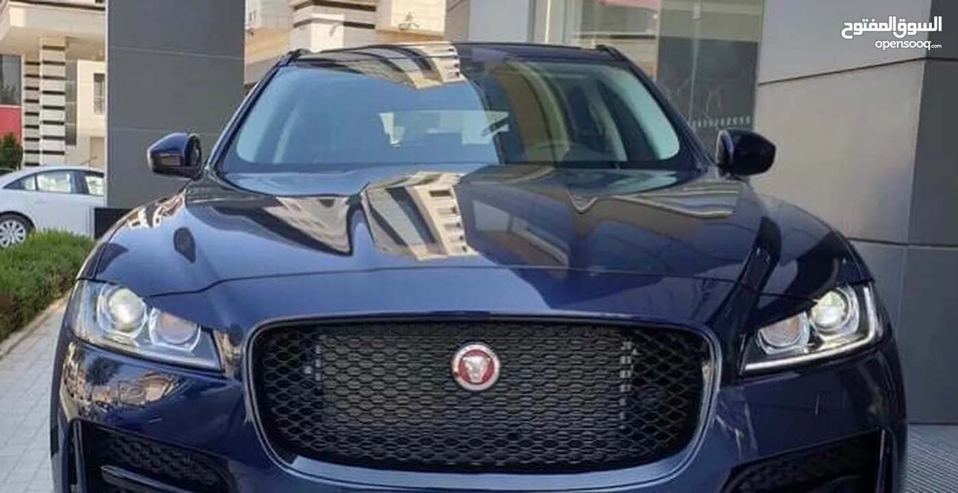 جاكور F pace