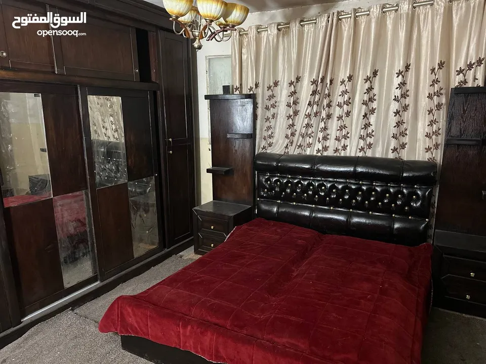 غرفة نوم تفصيل خشب لاتيه 18 وقشرة بلوط
