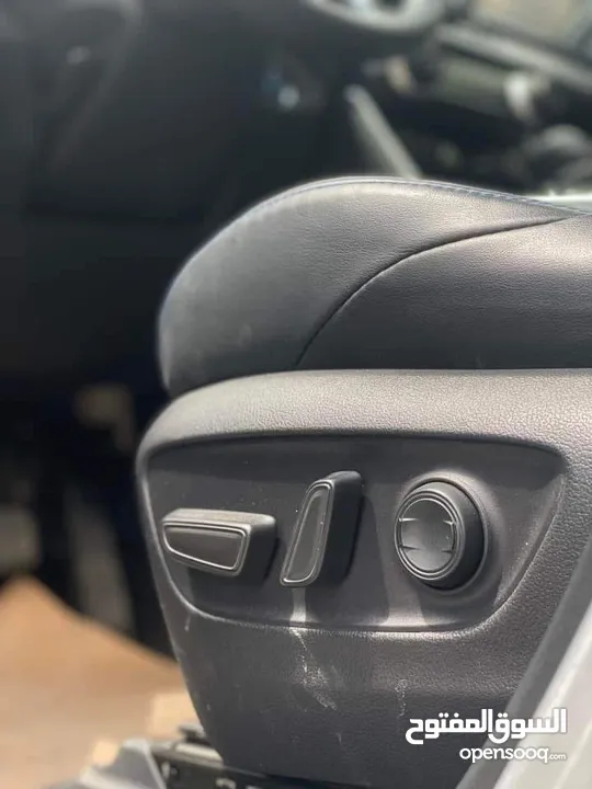 Toyota RAV4 Hybrid 2020 XSE lithium battery /فحص اتوسكور b+/ بانوراما اعلى صنف