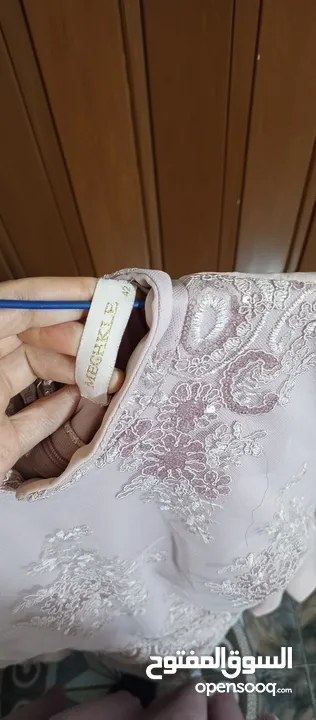 فستان سهرة واعراس ثقيل