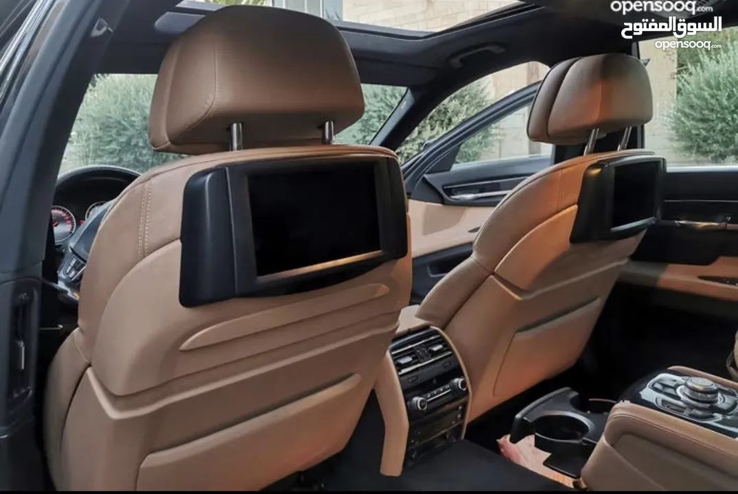 BMW740 2009 بحاله ممتازه وفحص كامل