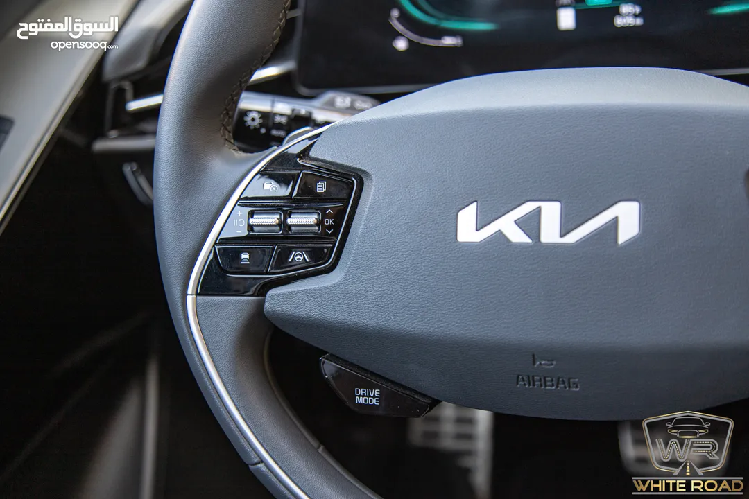 Kia Niro 2023  الشكل الجديد كليا