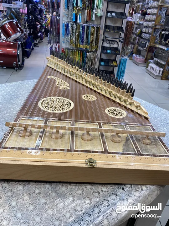 قانون شرقي حجم كبير