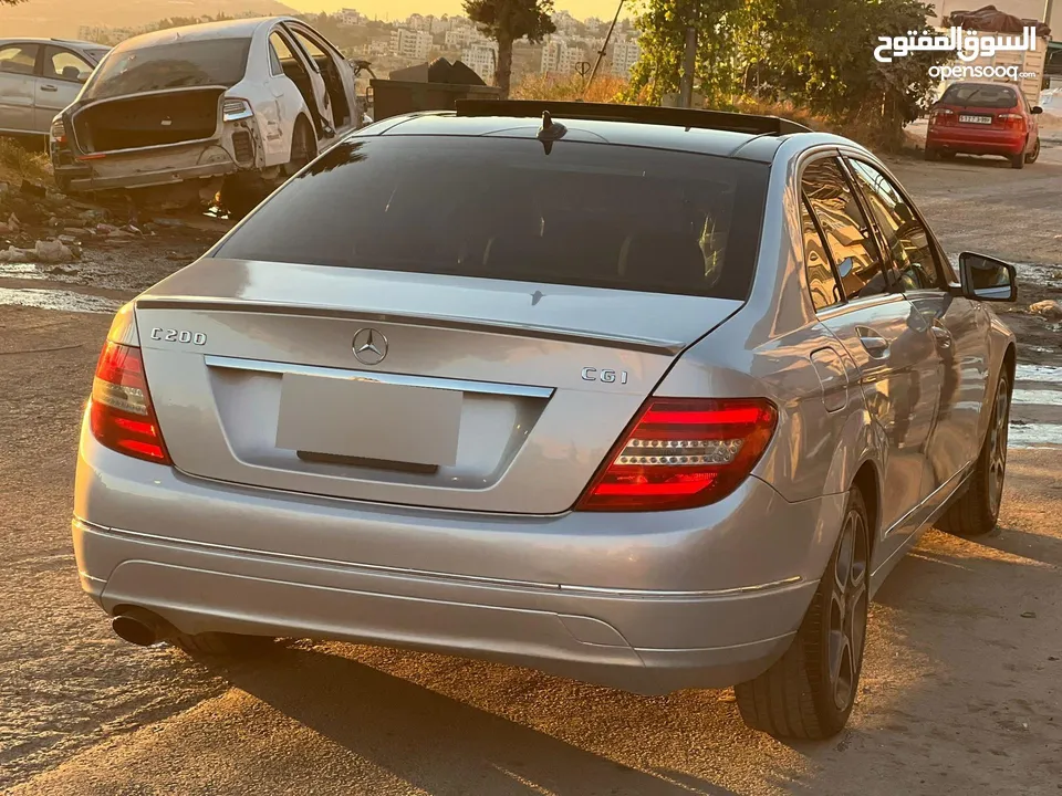 مرسيدس c200