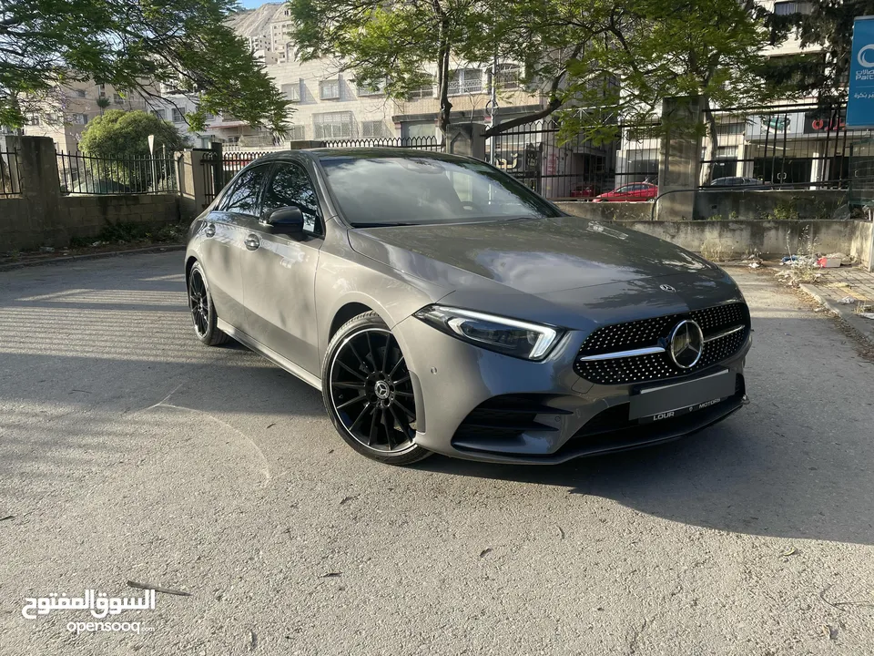 Mercedes A200 Sedan AMG/Black Edition