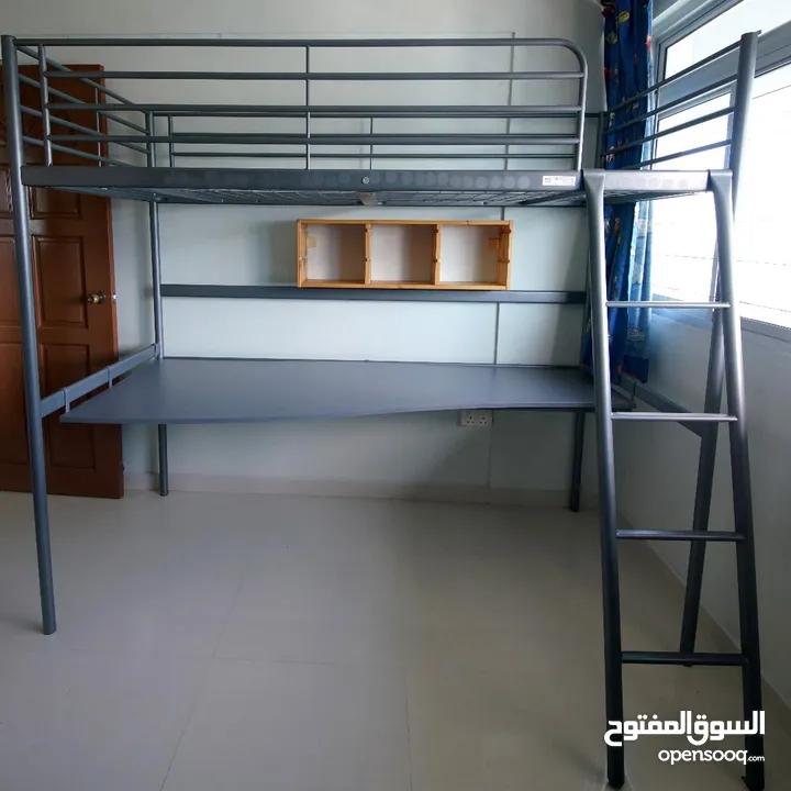 غرفة النوم شبابية
