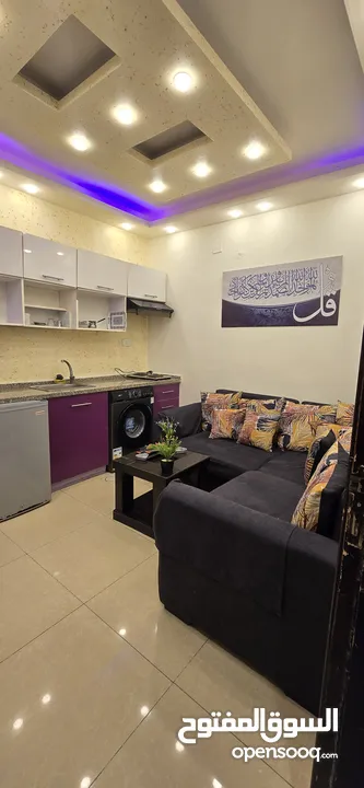 شقة فندقية فخمة و مميزة جداً للإيجار اليومي و الاسبوعي (يمنع الكابلز) (بأسعار منافسة ) خدمة 24 ساعة