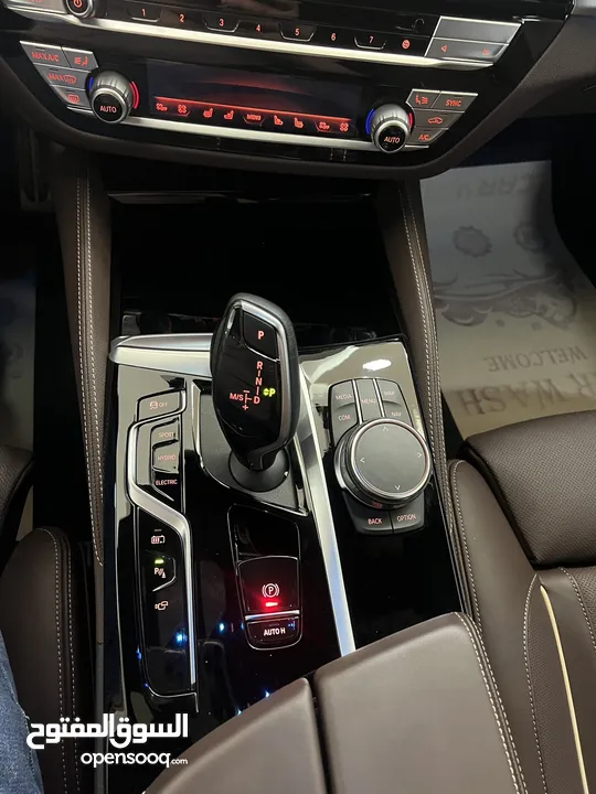 BMW 530e 2022 iPerformance plug in hybrid M  kit