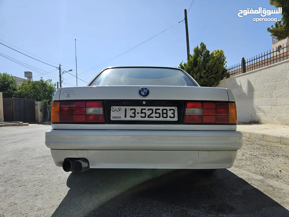بوز النمر مواصفات كاملة . 1990 E30 M-technic II. كل اشي راكب أصلي BMW