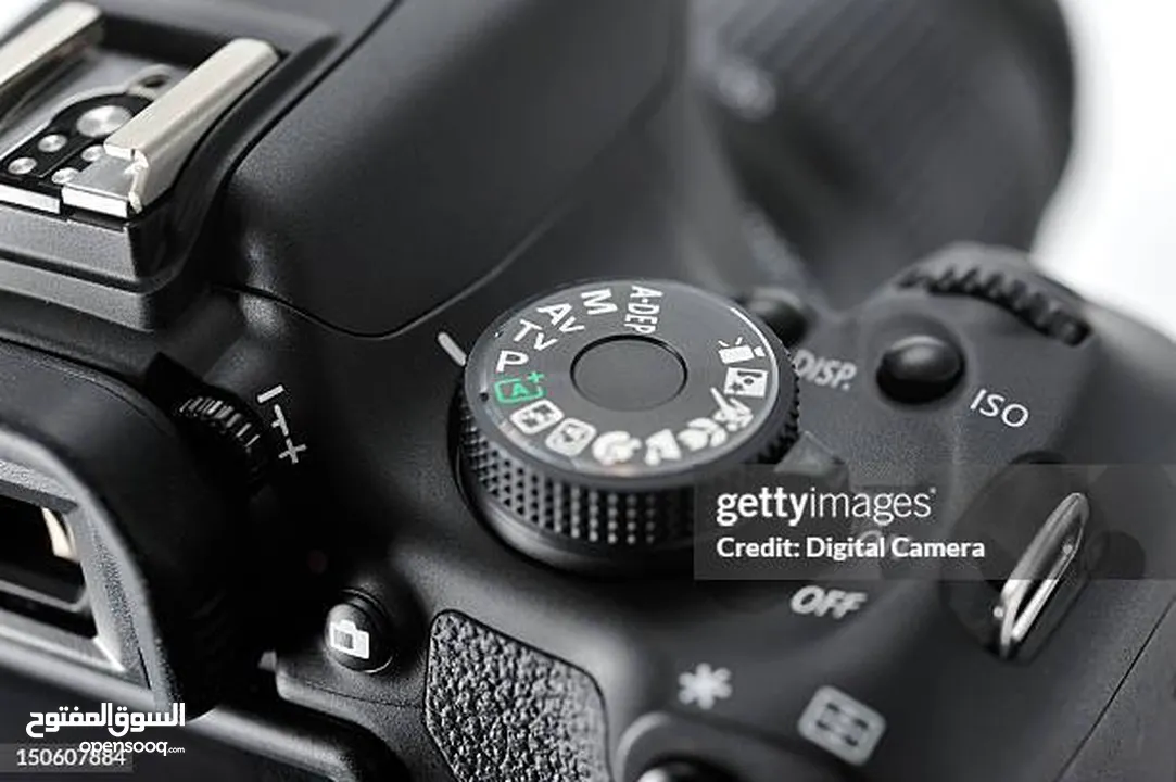 كاميرة Canon 600d مع عدسة 58mm ومع البطارية وشاحن والشنطة   مستعملة استعمال خفيف