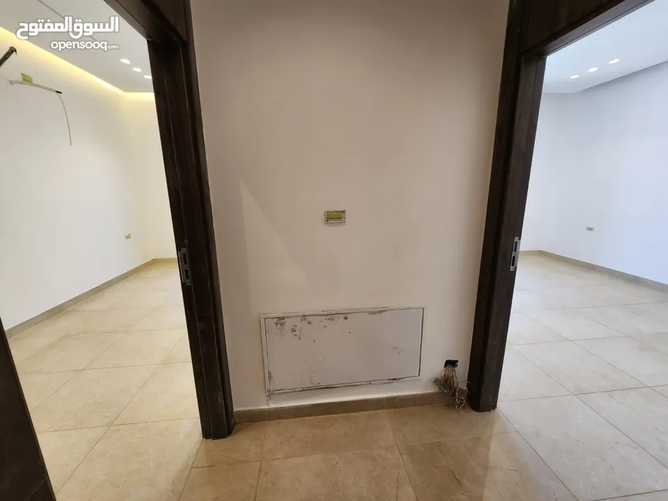 شقة للبيع في عبدون - ref : 14511