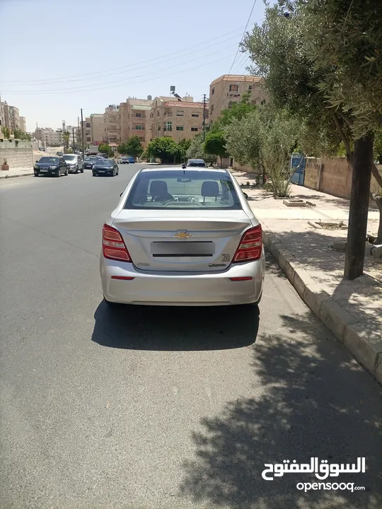 شفر افيو 2018 بحالة الشركه فحص كامل استعمال شخصي وخصوصي 100% بسعر مغري جدا