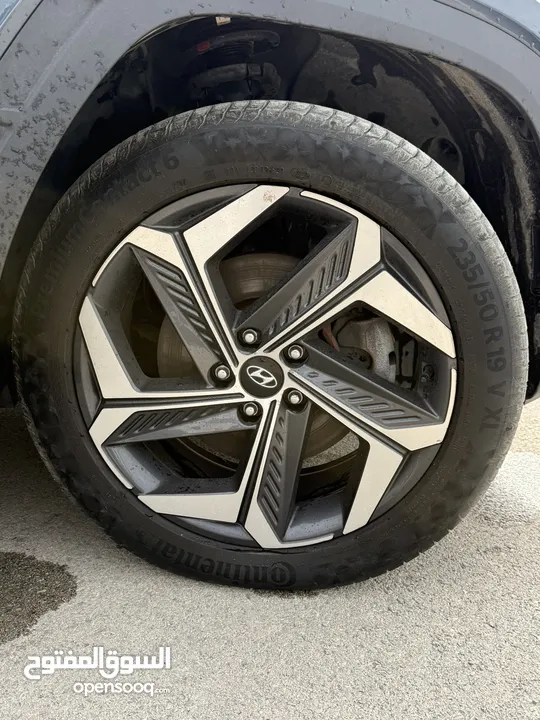 هونداي توسان ترخيص 2020 محرك 1600 بنزين+بطاريه مساعده دفع 4*4