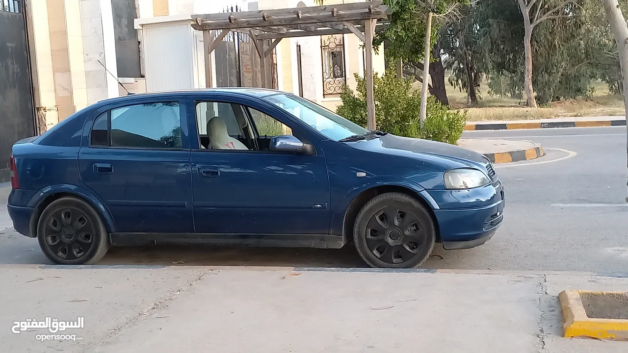 opel astra