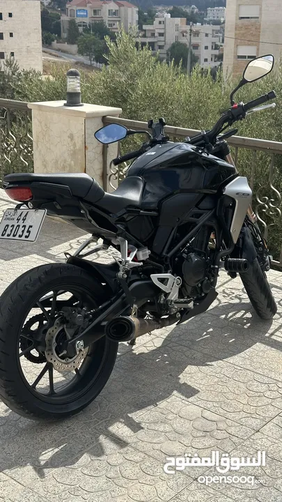 دراجة هوندا cb300 للبيع