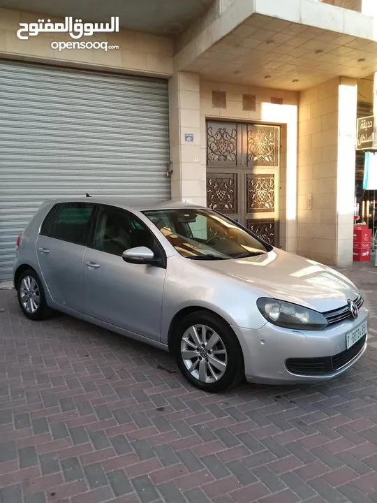 Golf 2012 للبيع