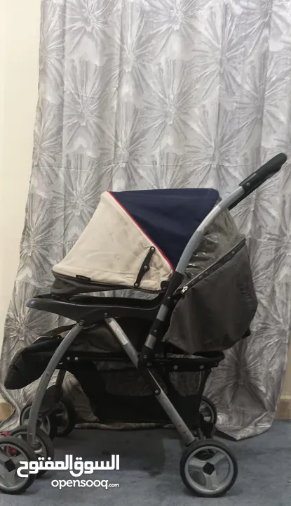 عرباية اطفال ماركة جونيور قوية وخالية من العيوب .  Junior stroller. Strong and flawless.