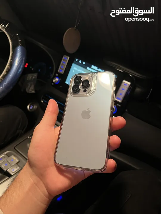 جهاز نضيف وكاله ما في عيوب للبيع بغايه التحديث فقط iPhone 13 pro max 128 gb. Battery 73