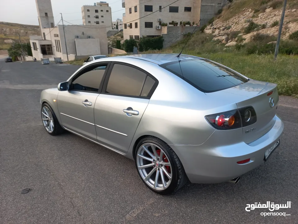 مازدا 3 2005 مميزه بسعر مغري