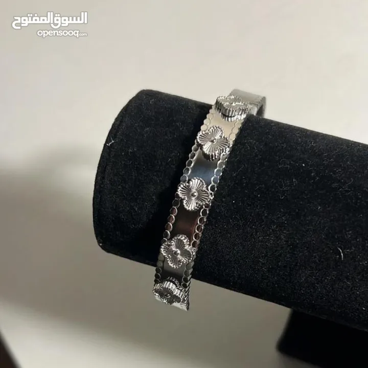 البرسيم رباعي ، وأسوار البندورة  خيالل يا بنات