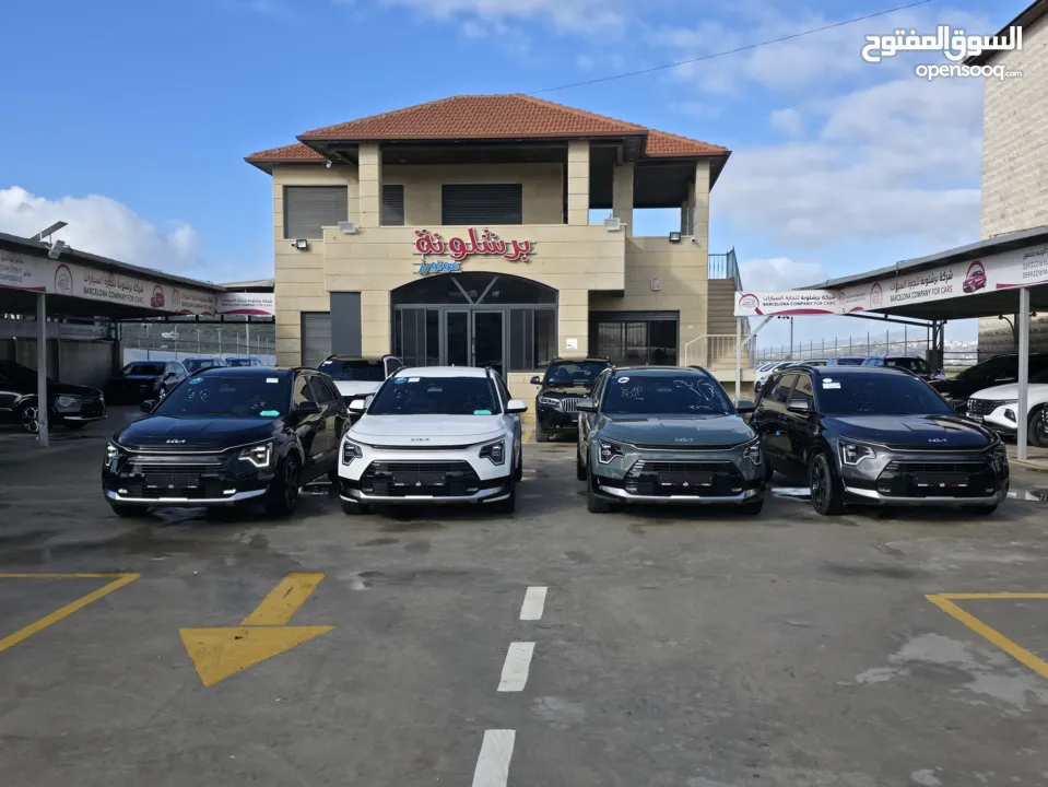 تشكيلة مميزة من سيارات كيا نيرو هايبرد ترخيص 2022 بالالوان المميزة (ابيض &اسود&فيراني&زيتي)