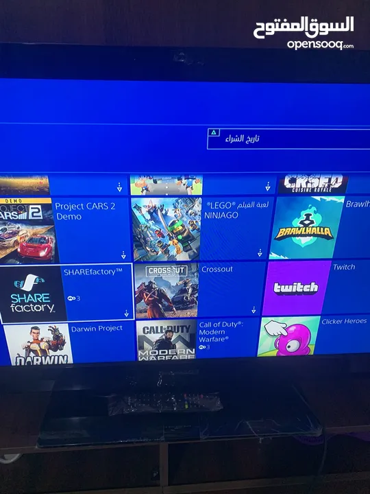 Ps4 شبه جديد مع حساب العاب فيفا وحساب فورتنايت فخم جدا فيه 100 سكن من شاابتر ون مع حساب العاب حرقققق