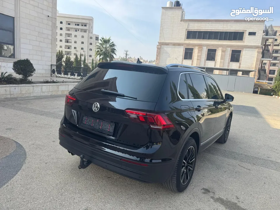VW - TIGUAN
