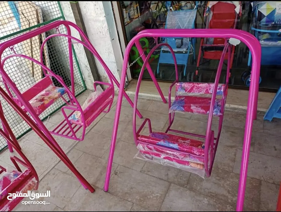 مرجيحة مزدوجة للاطفال   تمنح الطفل جوا من المتعة واللعب  مرجيحه حديد بمواصفات عاليه