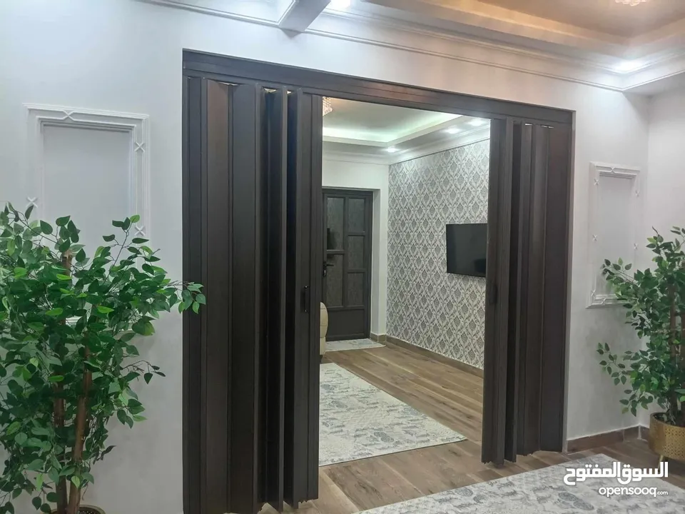 ابواب متر بمترين  ابواب أكورديون قوالب ايطالي