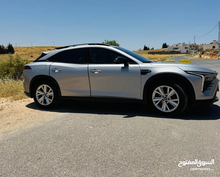 بيستيون B70s 2023 بحالة الوكالة