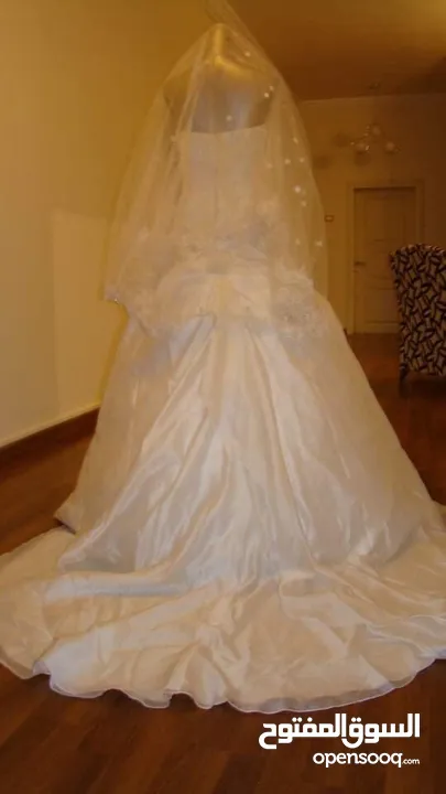 فستان زفاف من ابطاليا