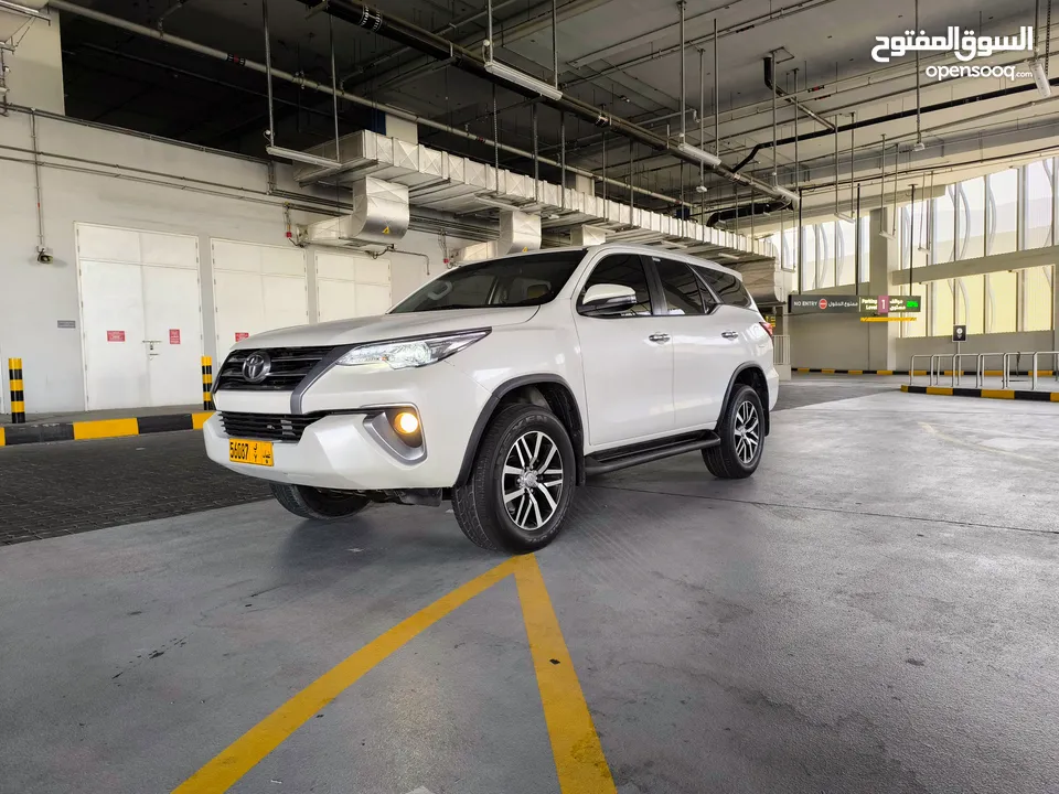 Toyota fortuner 2019 VX.R