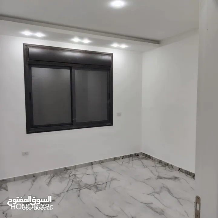 شقق للبيع في إربد الحي الشرقي نادي الضباط