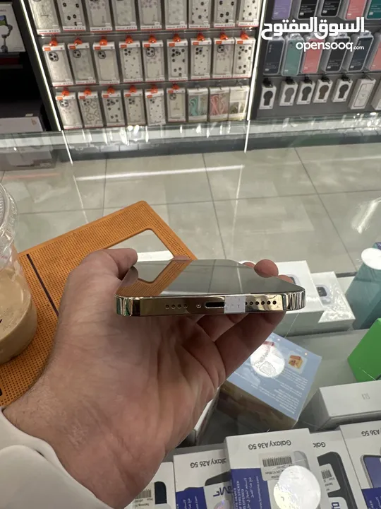 iPhone 12 Pro Max 256 GB used  ايفون 12 برو ماكس مستعمل  256 جيجا  بحاله الوكاله  بطاريه 92‎%‎