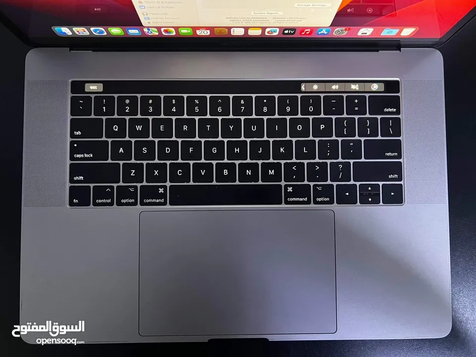 MacBook Pro 2017 15.4”