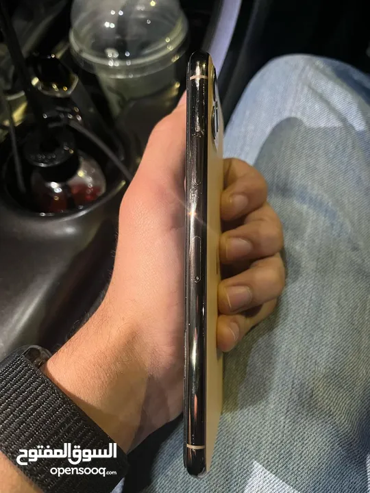 iPhone 11 pro max (256)giga