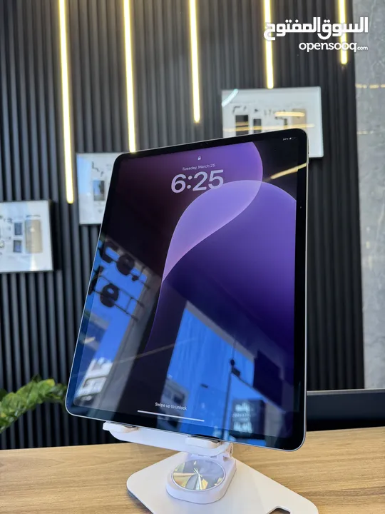 Pad Pro 12.9 2021 iPad Pro M1 512GB iPad Pro بطارية 92% iPad Pro واي فاي فقط iPad شاشة Mini LED iPad