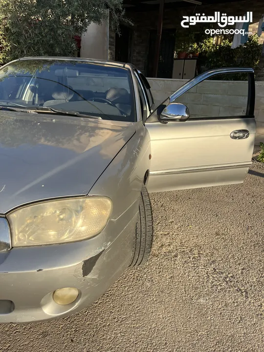 كيا سبكترا 2001 Mr اعلى صنف جير عادي للبيع  مرخصة سنة كاملة ماتور 1500cc  كوشوك جديد