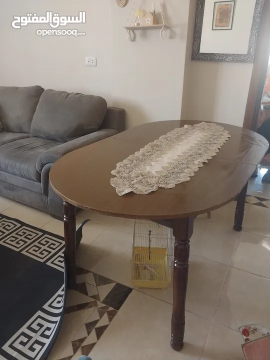 طاولة خشب للبيع