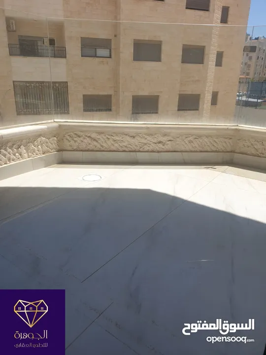 شقة طابق ثاني فخمه ومميزة جديدة لم تسكن لقطه وبسعر مغري جداا عرض خاص أرقى واجمل مناطق خلدا