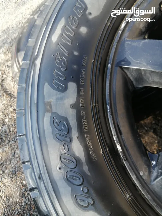 Mercedes 18inch Desert Tyres