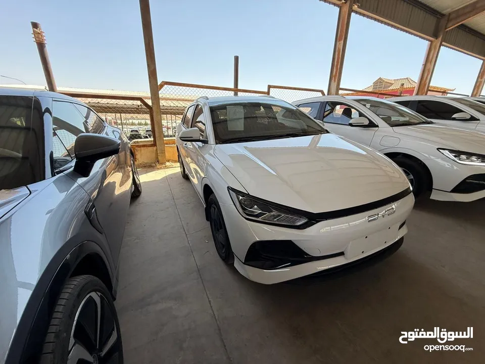 BYD E2 لكشري  2023 كاش او اقساط  لا يوجد اقساط شخصيه