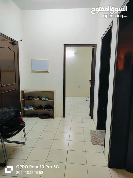 Room available with a decent family in Gudaibiya - Hoora.