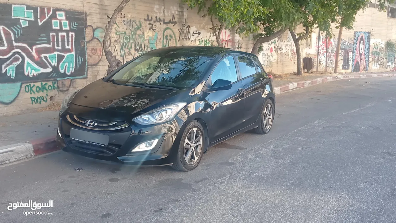 هيونداي i30 سنة 2016. مع فتحةوط بانوراما. نخب لقطه