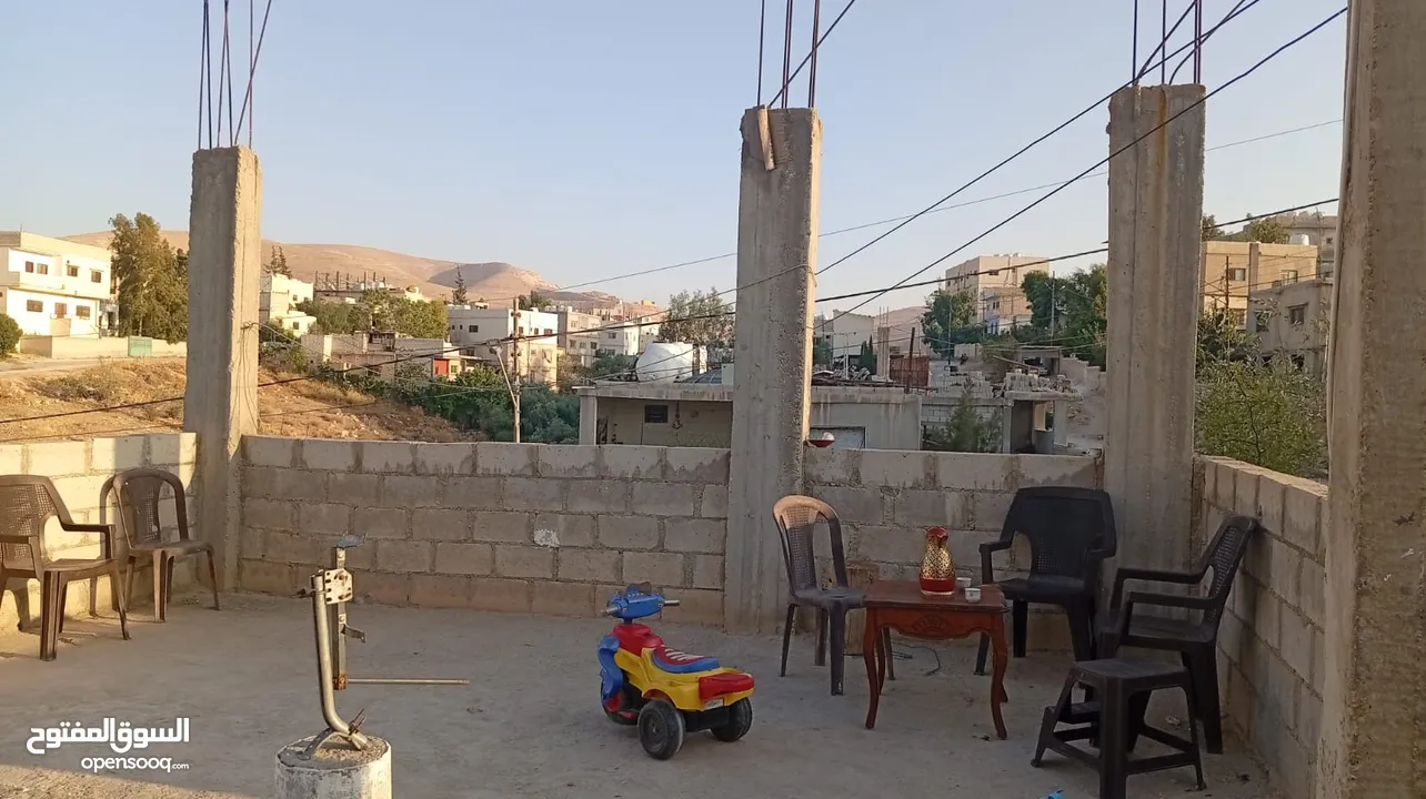 بيت مستقل طابقين